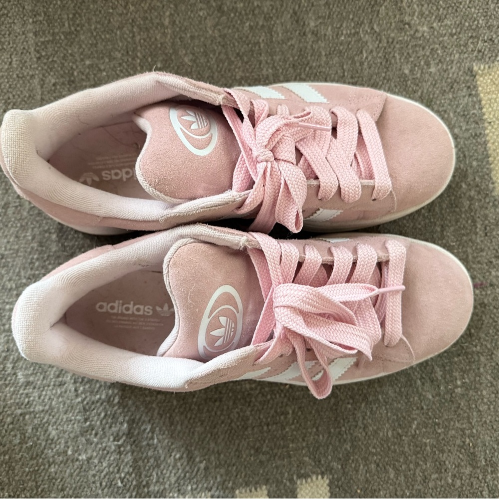 Rare pink Adidas Women's campus